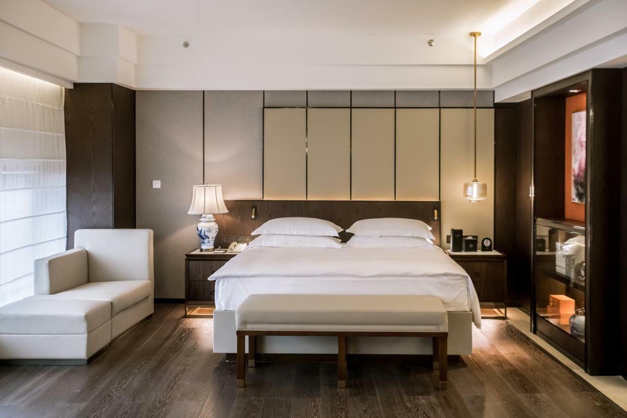 Crowne Plaza Zhanjiang Kang Yi, An Ihg Hotel Extérieur photo