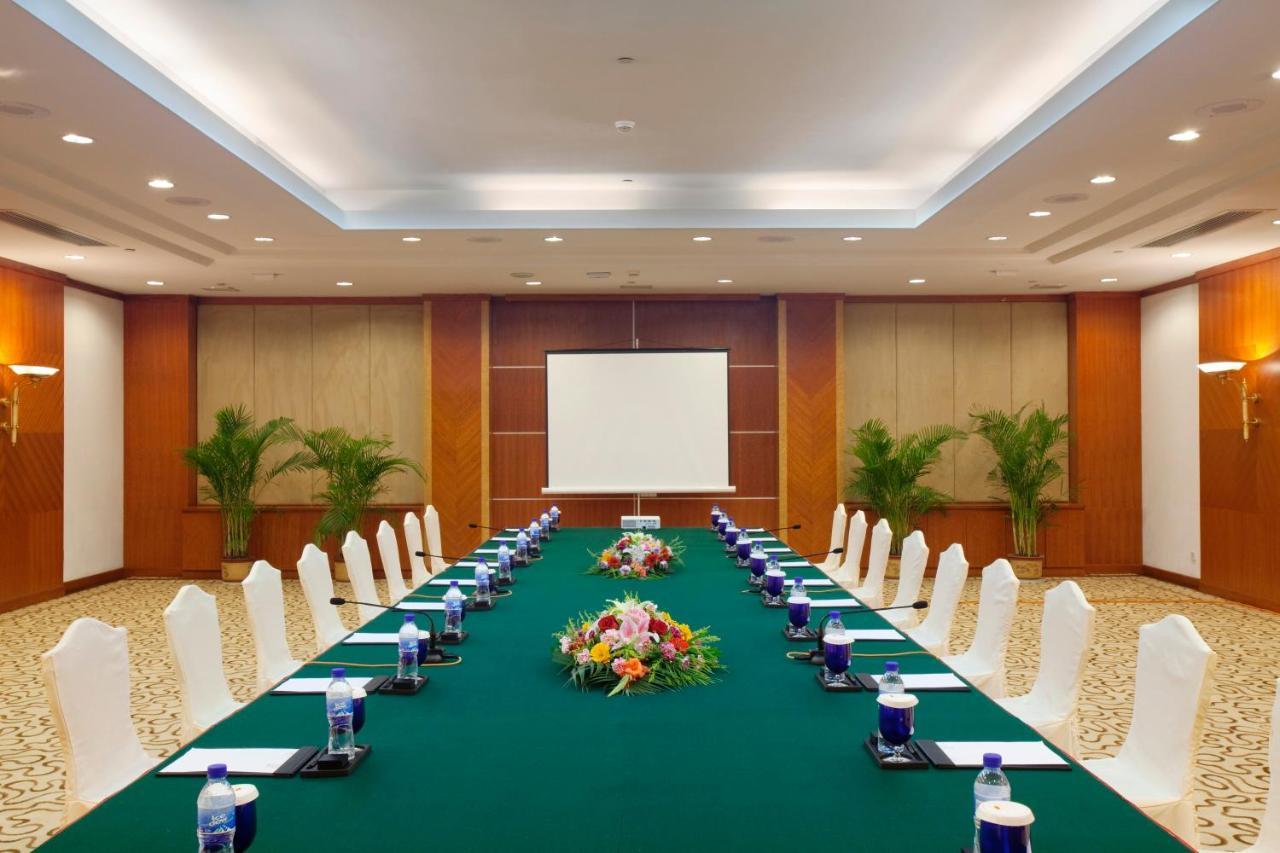Crowne Plaza Zhanjiang Kang Yi, An Ihg Hotel Extérieur photo